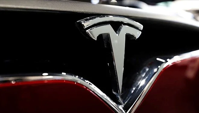 Tesla Araçları Geri Çağırıyor